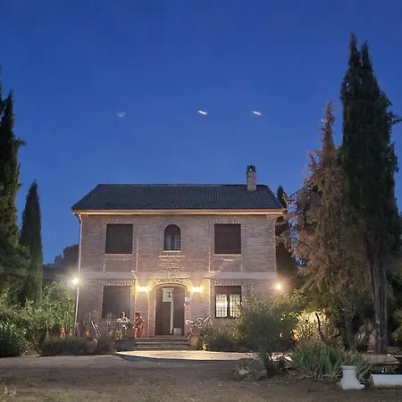 Ferienhaus Aljubea, Tu En Córdoba