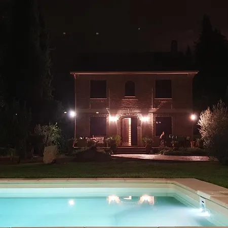 Aljubea, Tu En Holiday home