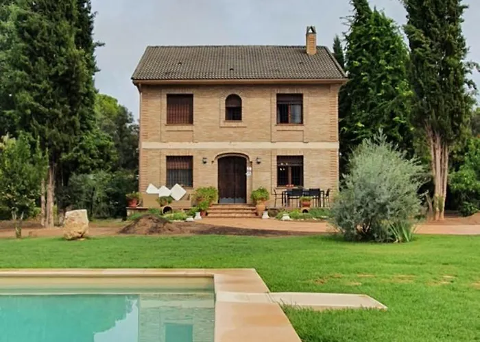 Aljubea, Tu En Дом отдыха Кордова