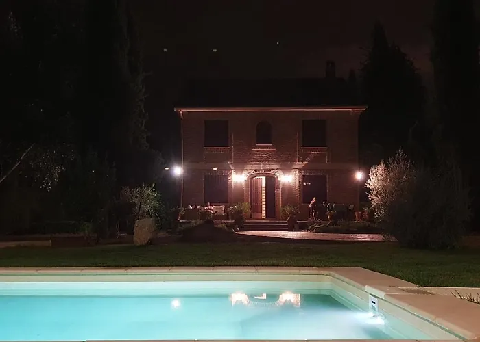 Aljubea, Tu En Σπίτι διακοπών