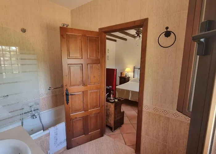 Aljubea, Tu En بيت للعطل *