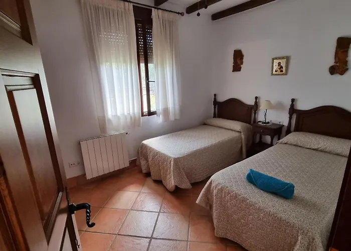 Aljubea, Tu En بيت للعطل *