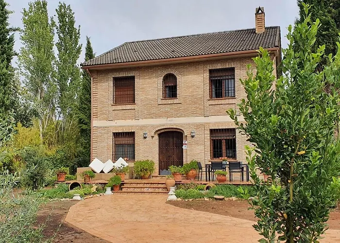 Aljubea, Tu En * قرطبة